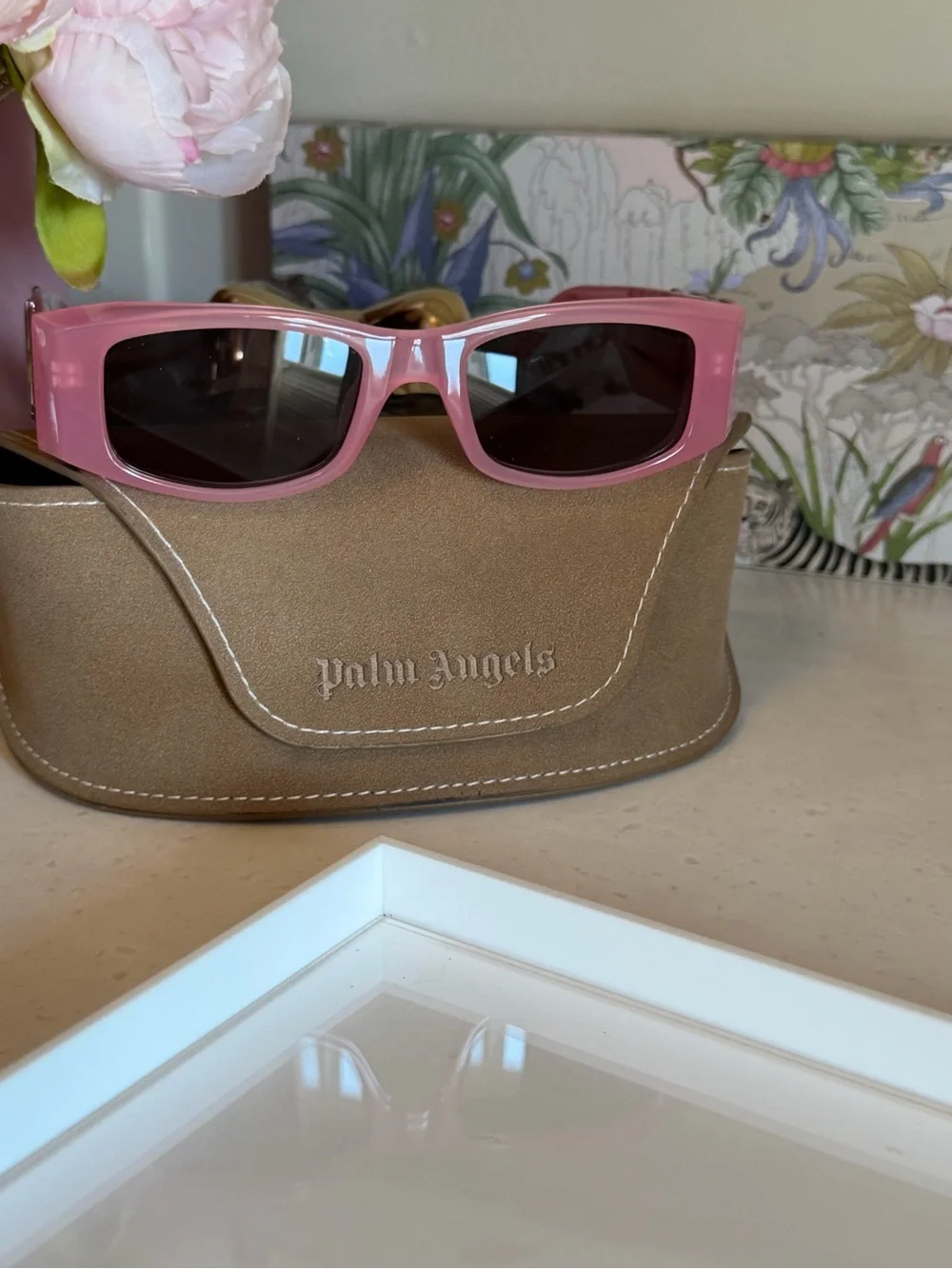 Palm Angels NIB Pink shades new in Brown Suede Sunglasses Case GIFTABLE